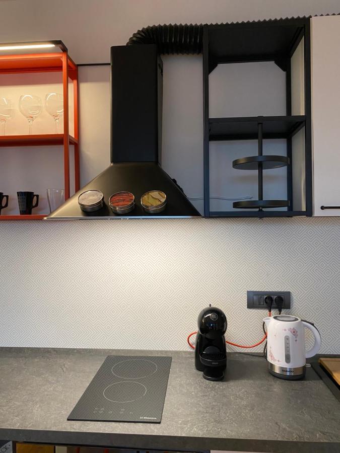 Cozy Red Bulldog Place In Apart-Complex/Pool 瓦爾納 外观 照片